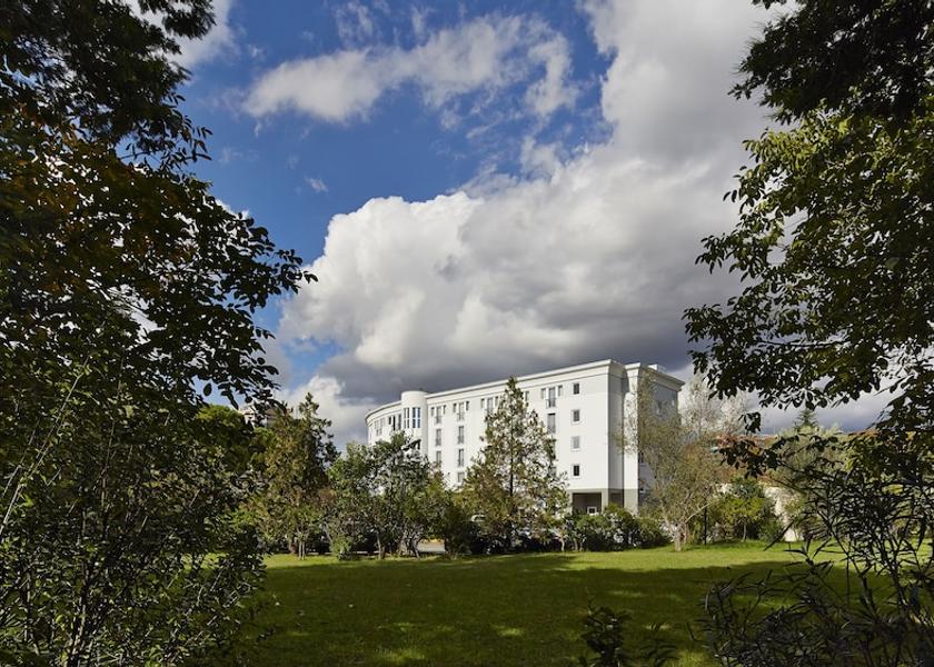  Tirana Exterior Detail