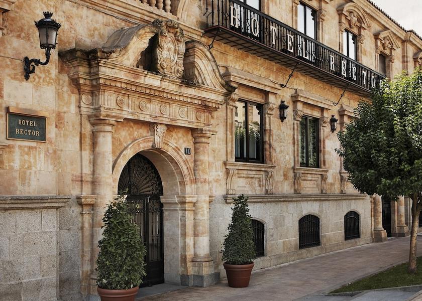 Castile and Leon Salamanca Exterior Detail