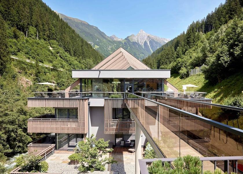 Tyrol Mayrhofen Front of property