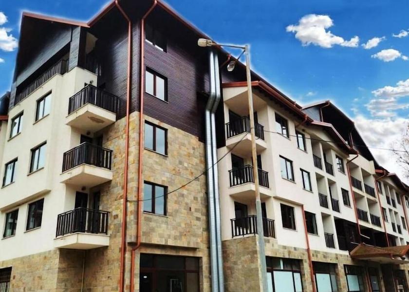  Samokov Exterior Detail