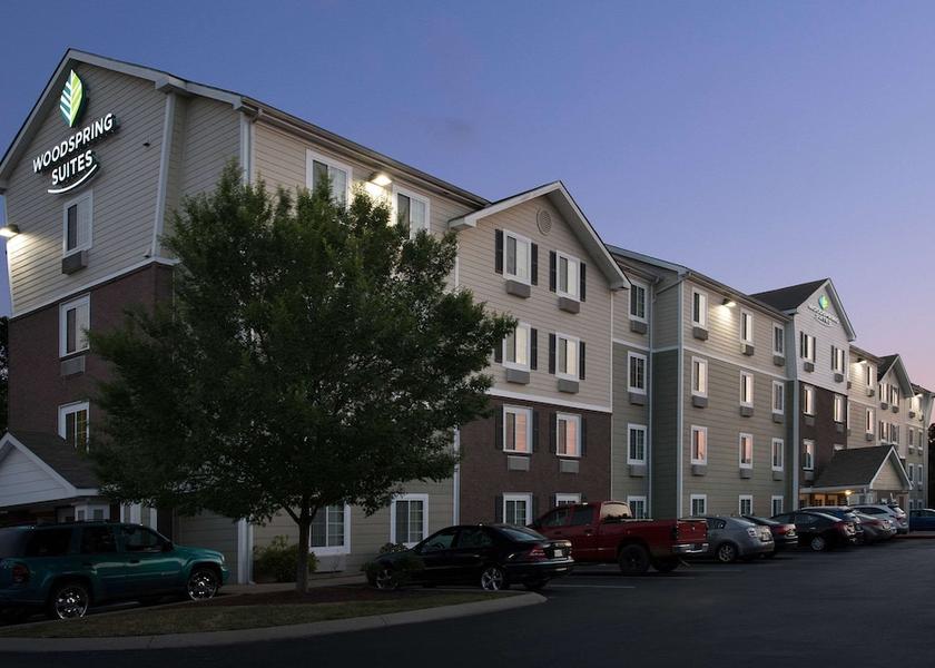 Tennessee Murfreesboro Exterior Detail