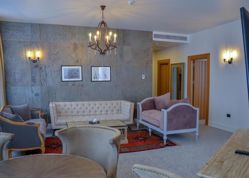  Baku Room