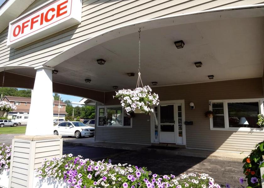 New Hampshire Gorham Exterior Detail