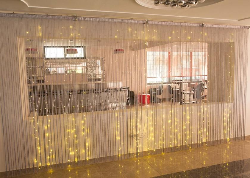  Conakry Interior Entrance