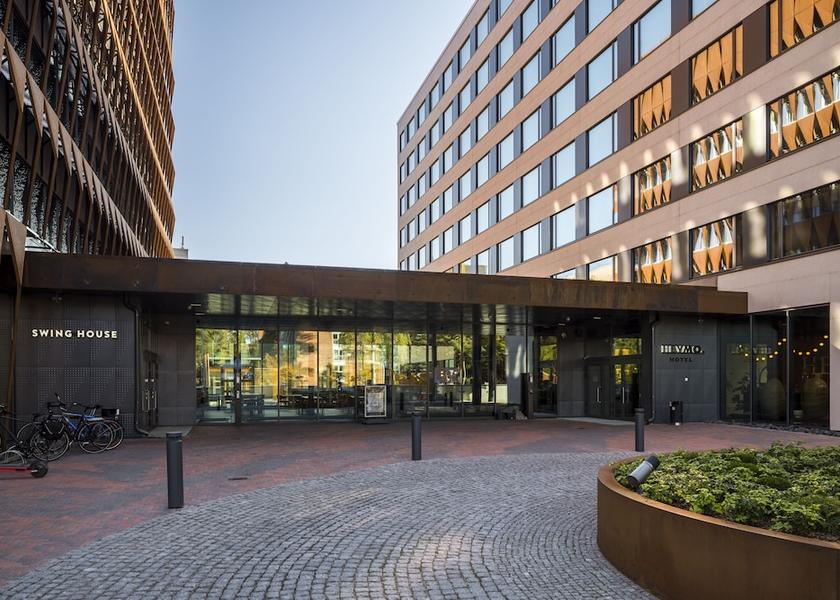 Espoo Entrance