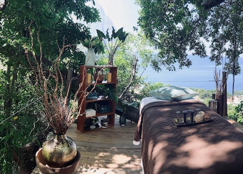  Soufriere Spa