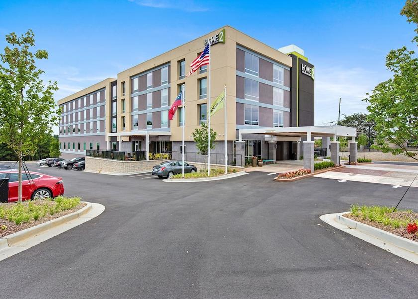 Georgia Roswell Exterior Detail