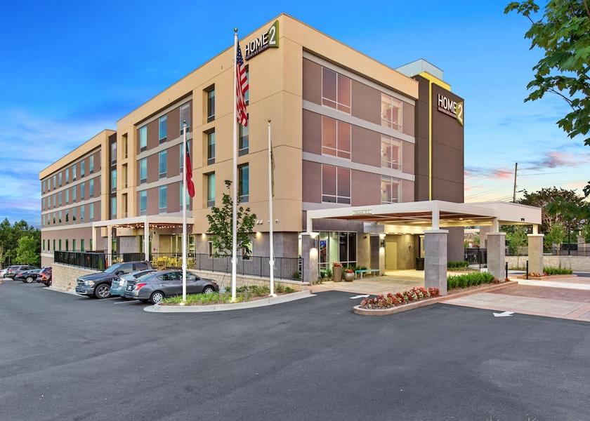 Georgia Roswell Exterior Detail