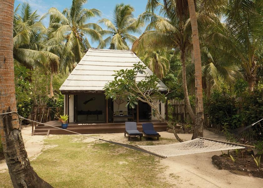 Western Division Yaqeta Island Front of property