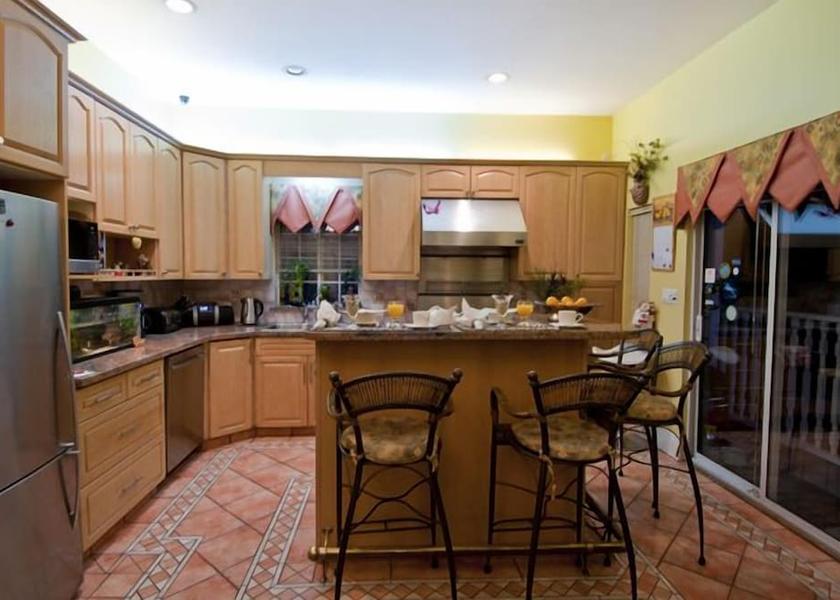 British Columbia North Vancouver Restaurant