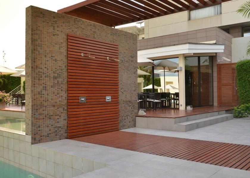  Libreville Terrace
