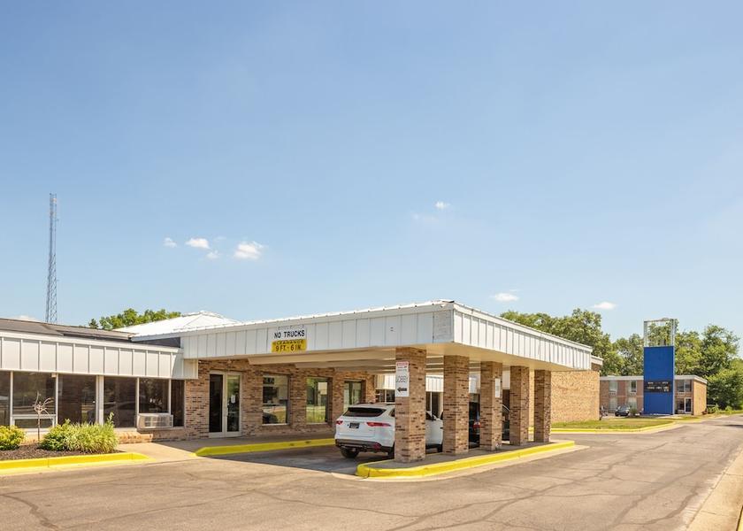 Michigan Muskegon Facade