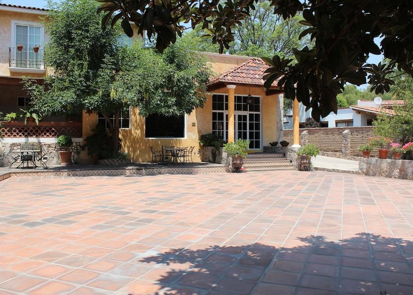 Querétaro Tequisquiapan Courtyard view