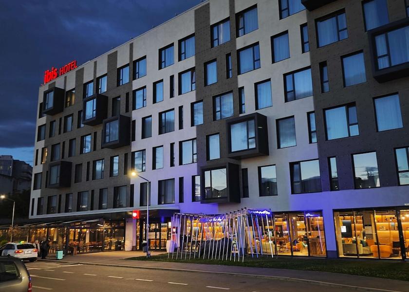  Timisoara Exterior Detail