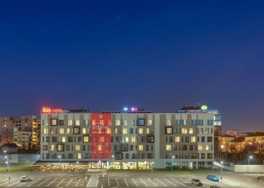  Timisoara Exterior Detail