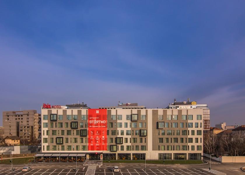  Timisoara Exterior Detail