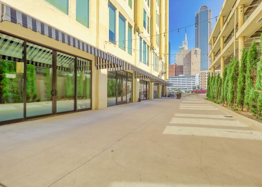 Texas Dallas Property Grounds