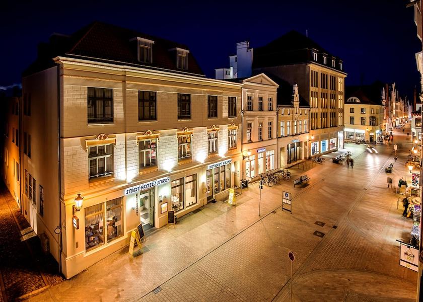 Mecklenburg-West Pomerania Wismar Front of property - evening/night