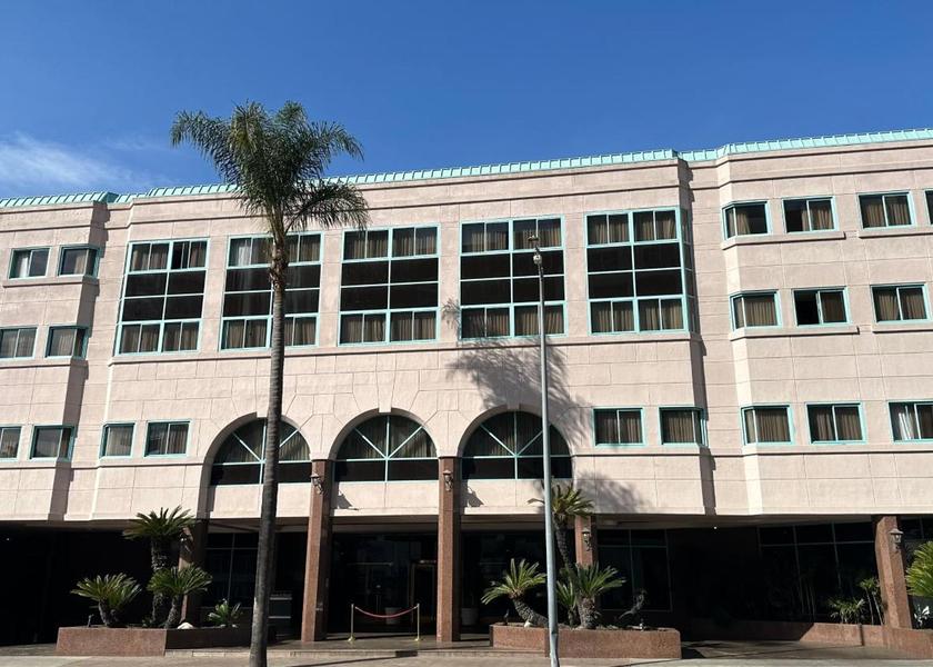 California Los Angeles Exterior view