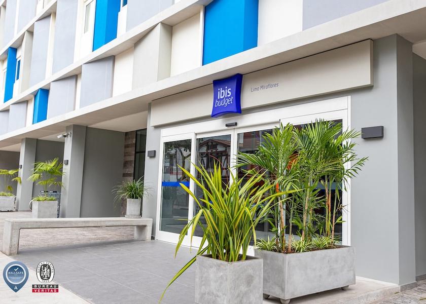 Lima (region) Lima Facade