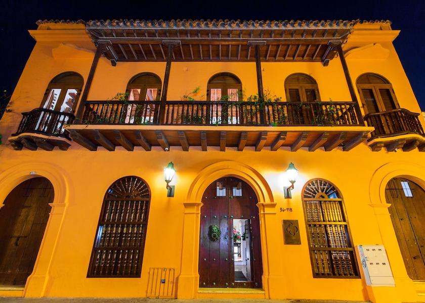 Bolivar Cartagena Facade