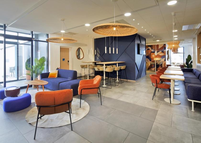 Auvergne-Rhône-Alpes Clermont-Ferrand Lobby