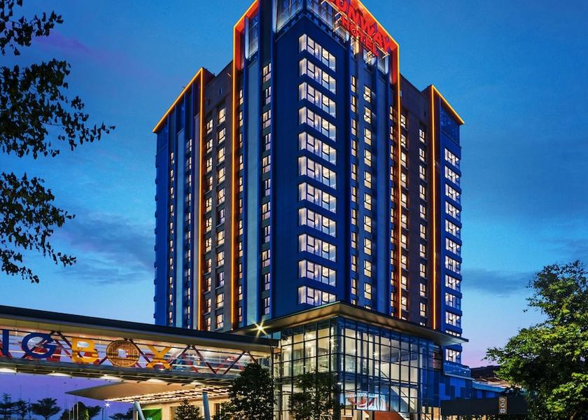 Johor Iskandar Puteri Exterior Detail