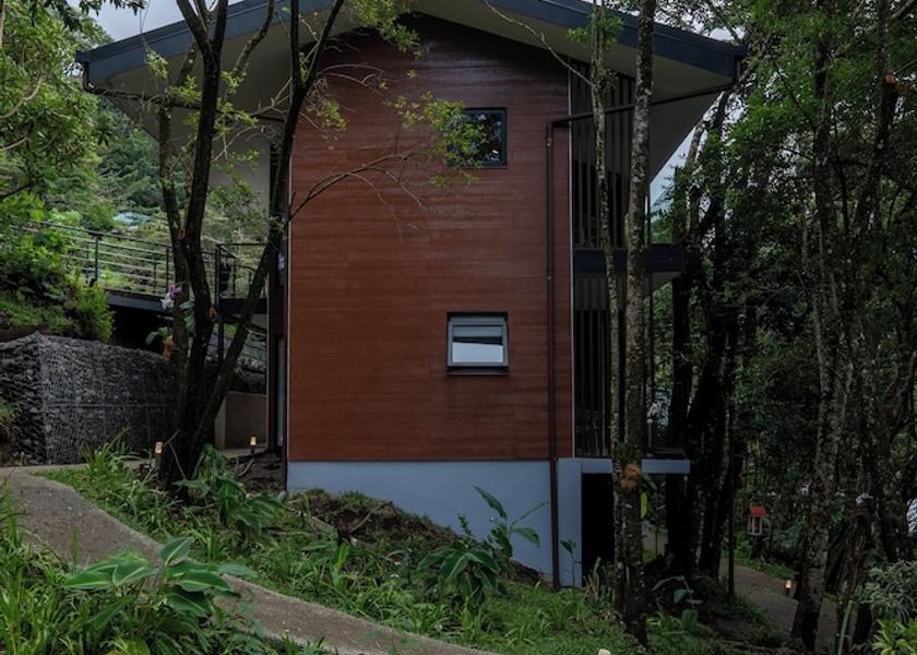 Puntarenas Monteverde Pool