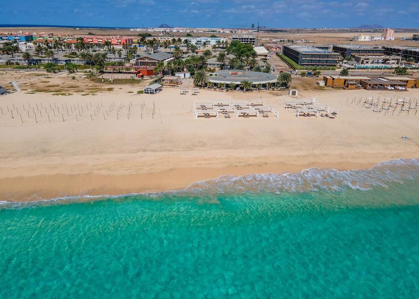  Sal Beach