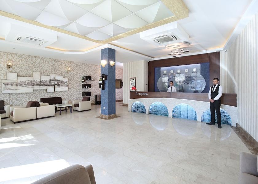  Adana Lobby