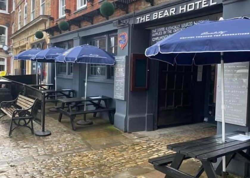 England Wantage Exterior Detail