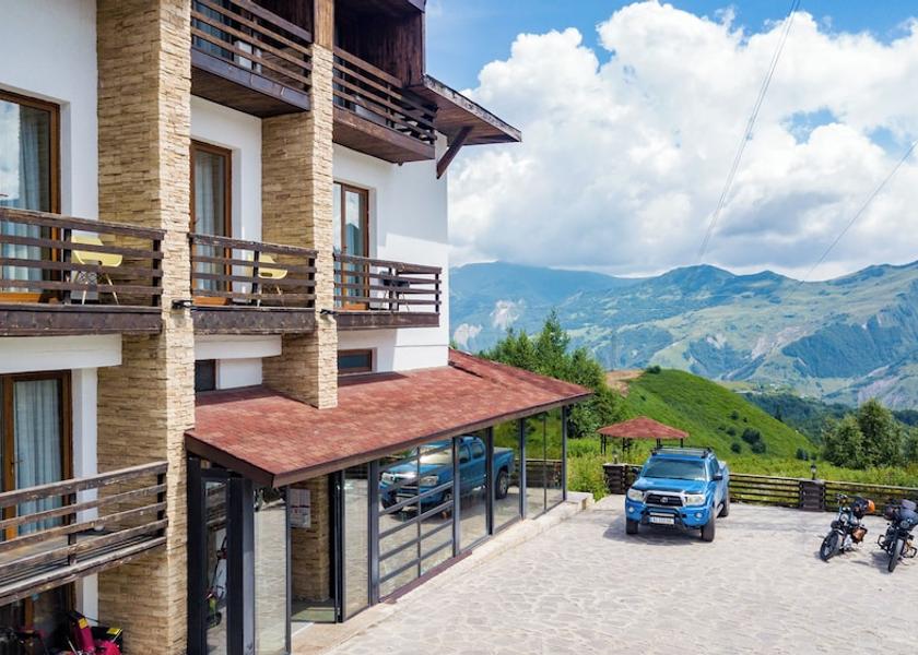 Mtskheta-Mtianeti Kazbegi Facade