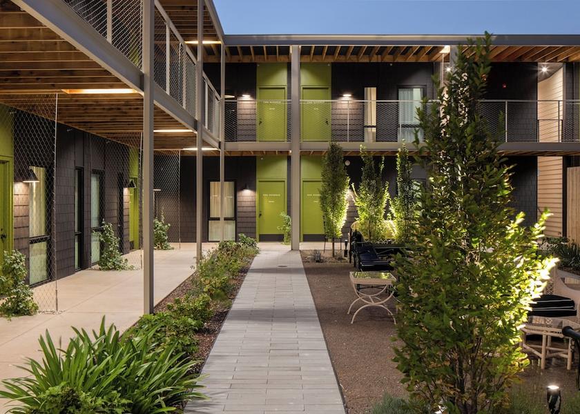 Oklahoma Oklahoma City Courtyard