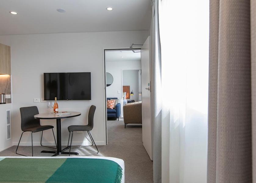 Auckland Region Auckland Room