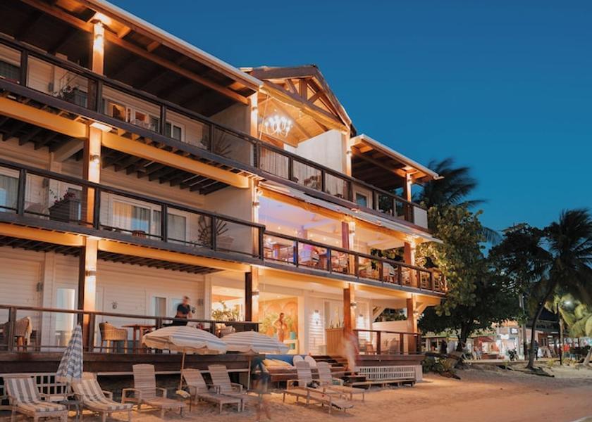 Bay Islands Roatan Exterior