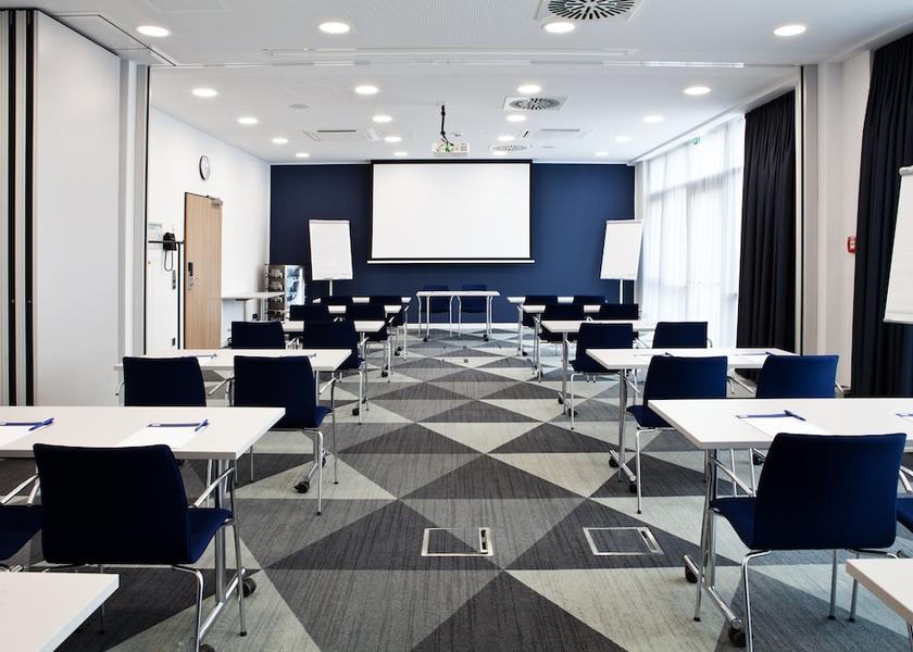 Rhineland-Palatinate Kaiserslautern Meeting Room