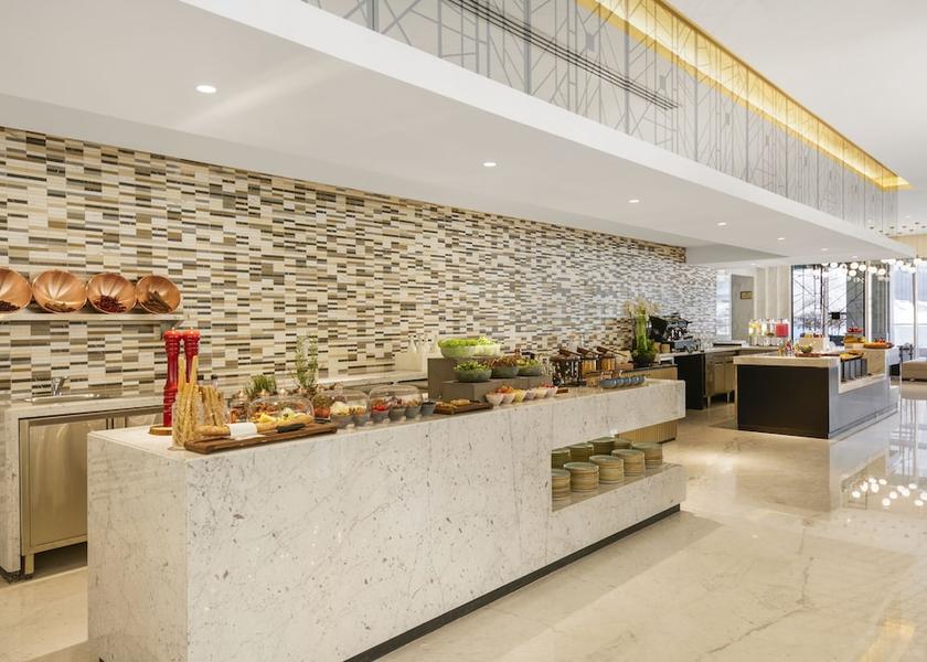  Doha Breakfast area