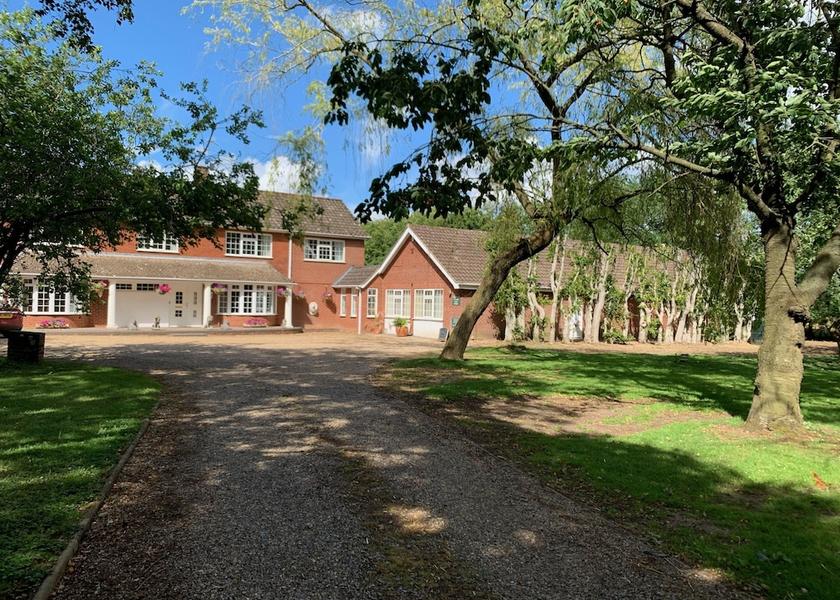 England Attleborough Primary image