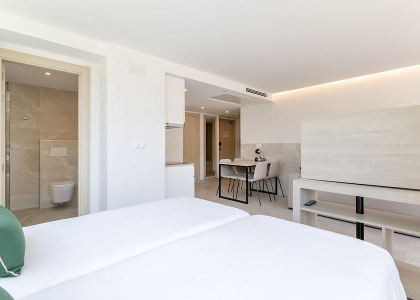 Valencian Community Benidorm Room