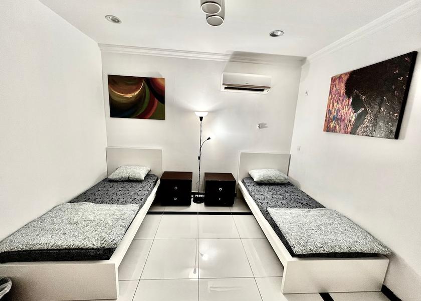  Doha Room