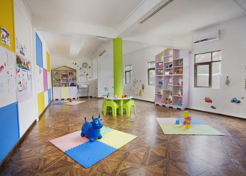 MU Trou aux Biches Exterior Detail