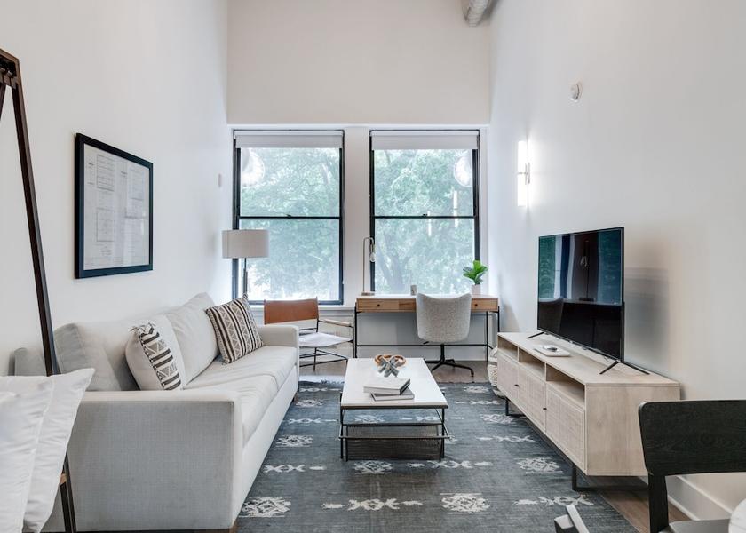 Mississippi Philadelphia Living Area