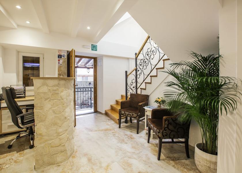 Split-Dalmatia Hvar Reception