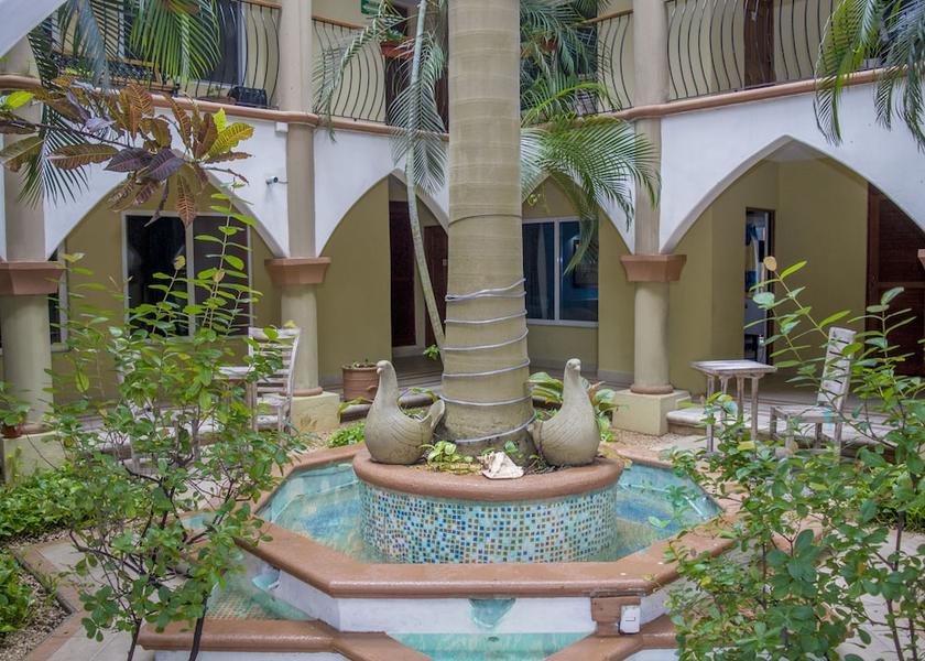 Quintana Roo Playa del Carmen Fountain