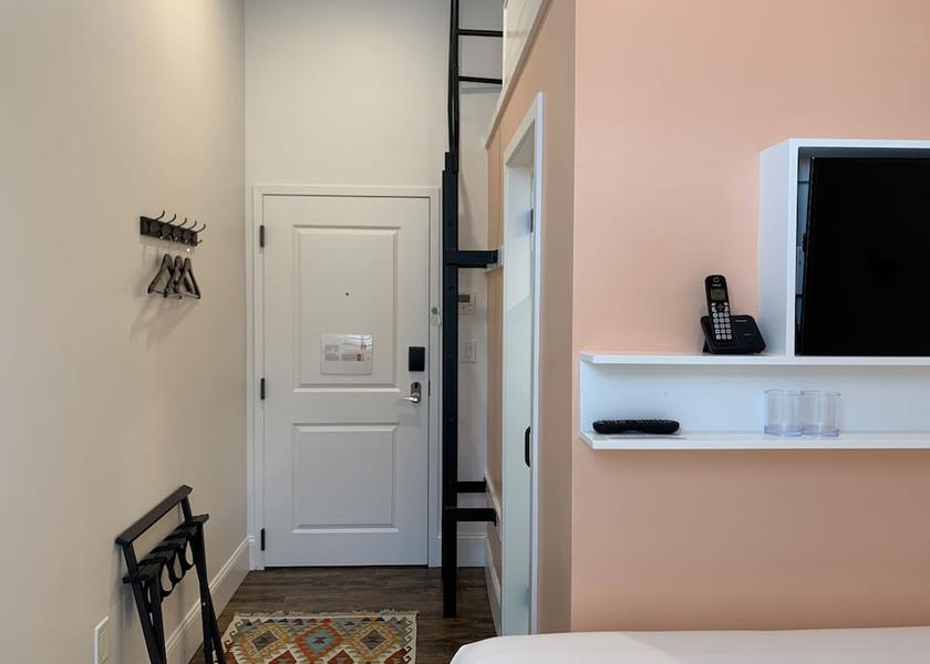 Massachusetts Beverly Room