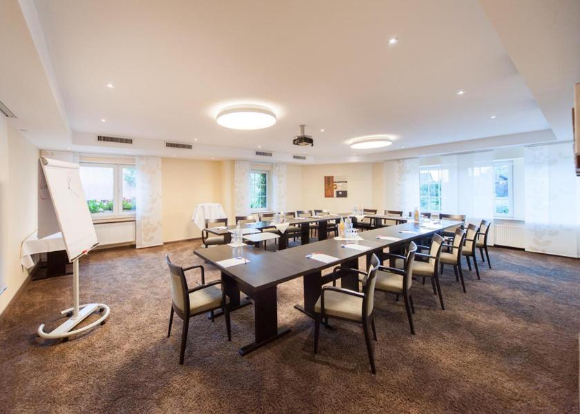 Lower Saxony Garbsen meeting room / ballrooms