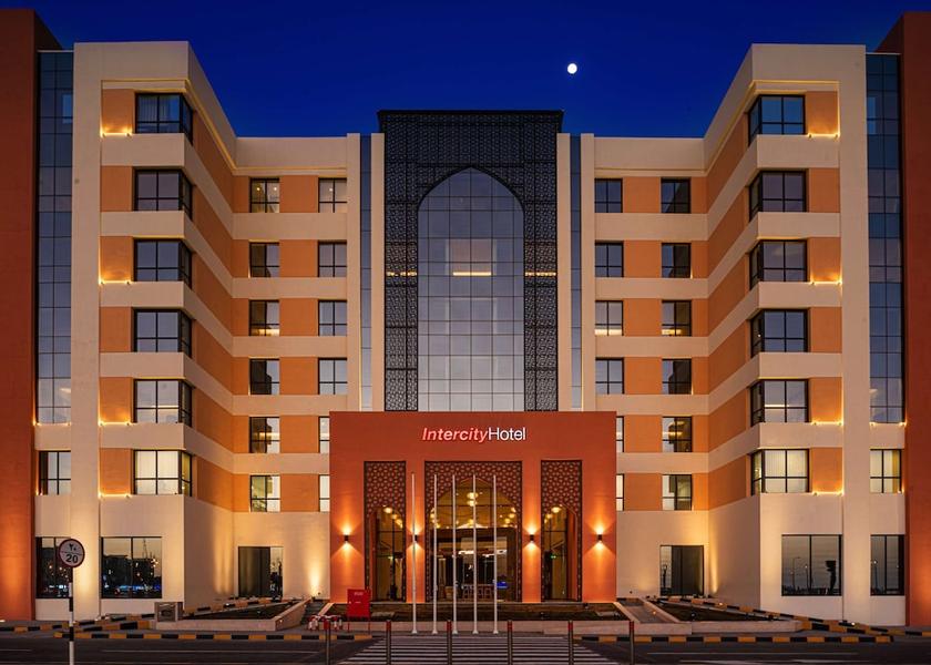  Nizwa Exterior