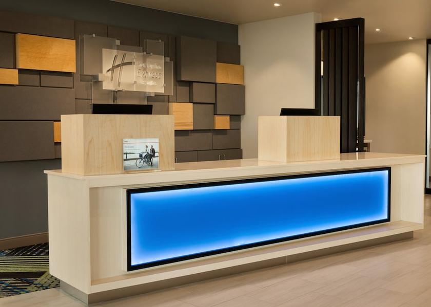 Wisconsin Beaver Dam Interior Entrance