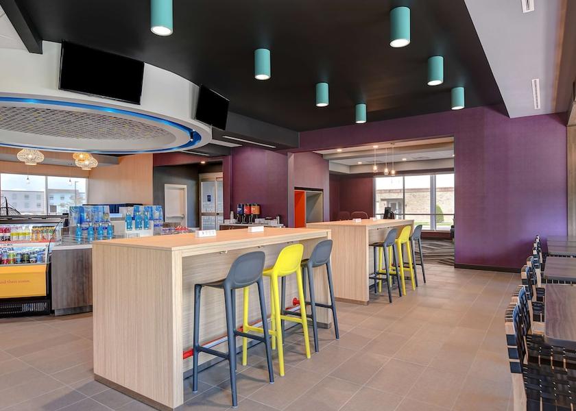 Maryland Columbia Lobby