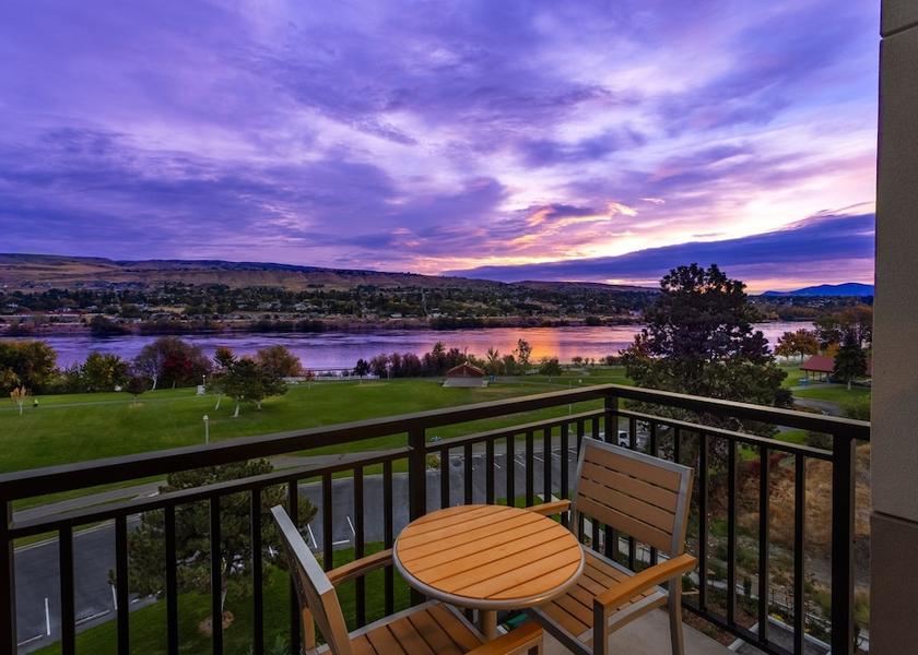 Washington Wenatchee Room